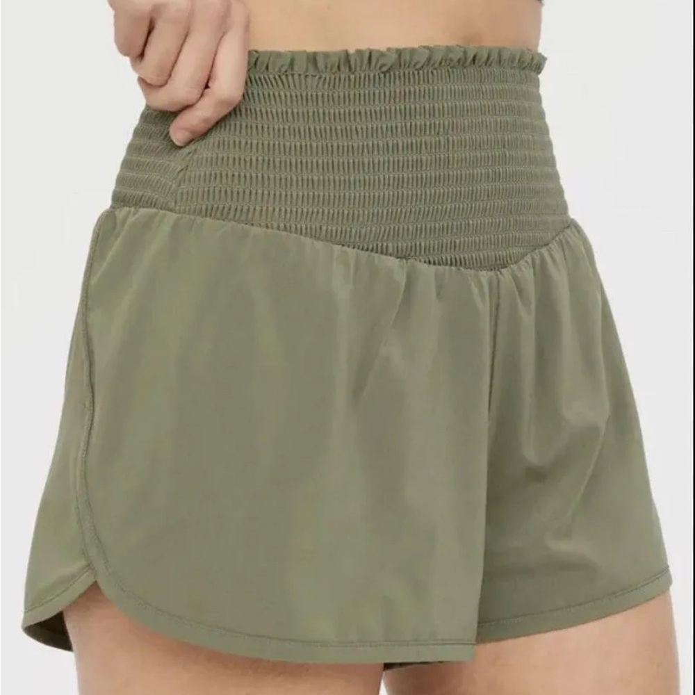 Aerie Offline High-Waisted Green Shorts